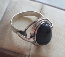 Vintage ring sterling silver 925 Size 8 Weight 4 g. Black Onyx