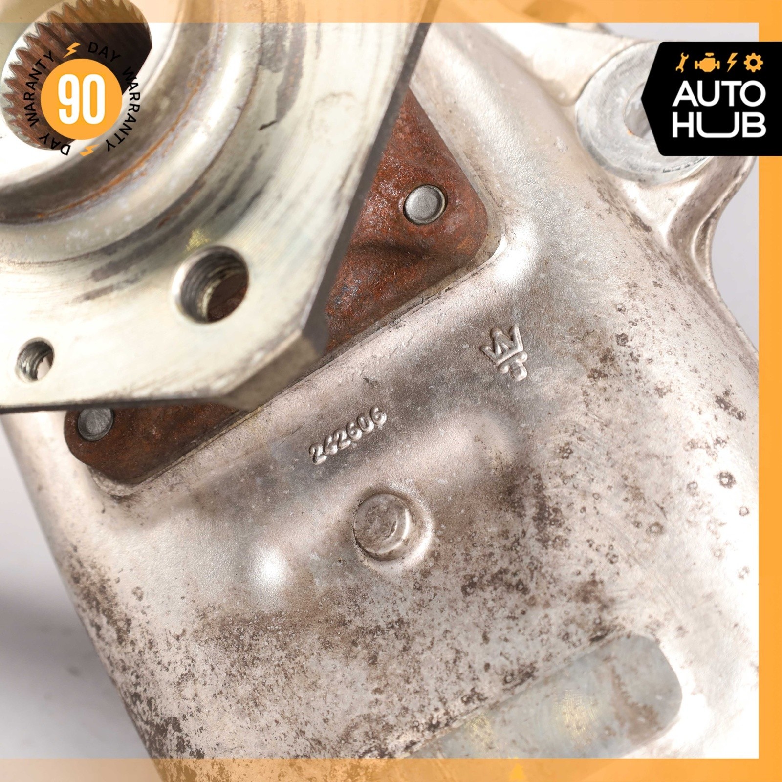 11-19 Maserati GranTurismo S M145 Front Left Side Spindle Knuckle Hub OEM 30k