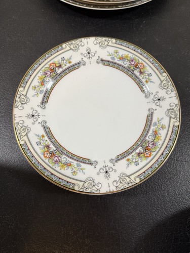 MIKASA FINE CHINA -Cambridge- 4 Place Setting(s) L9015 '80-84. 20 Pieces. VGC - Picture 4 of 12
