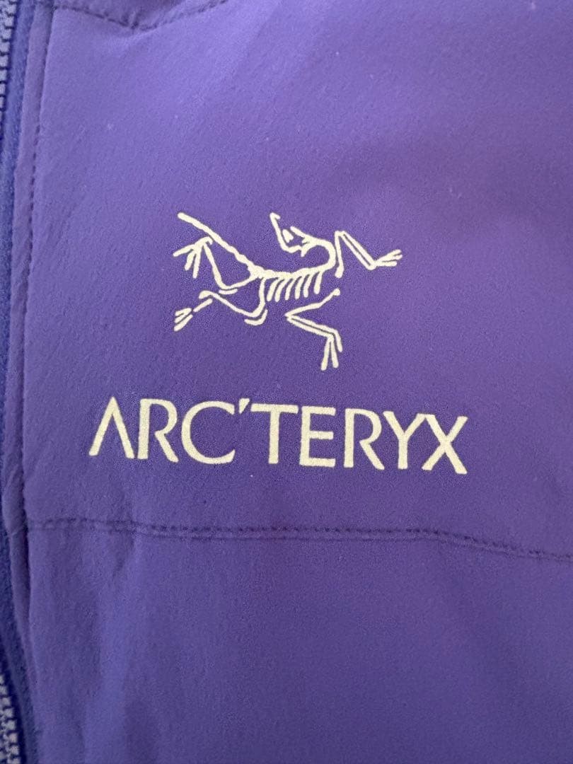 Arc'teryx atom lt hoody purple Women'S image 8