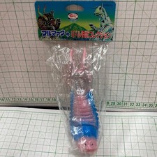 Bullmark Twin Tail Sofubi 2000 Reissue Middle Size Blue Pink Ultraman Kaiju MIB