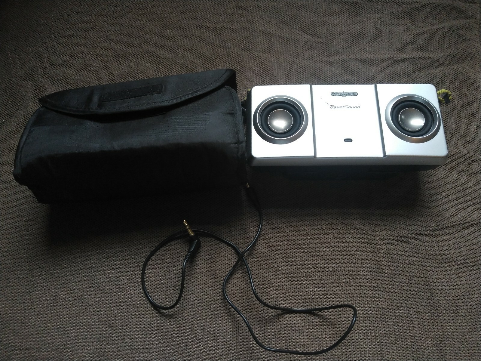 creative travelsound 200