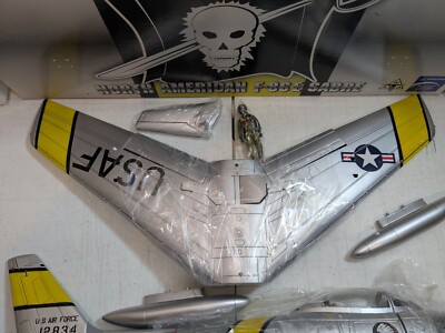 Admiral Toys - Jolley Roger North American F-86 E Sabre Jet 1:18