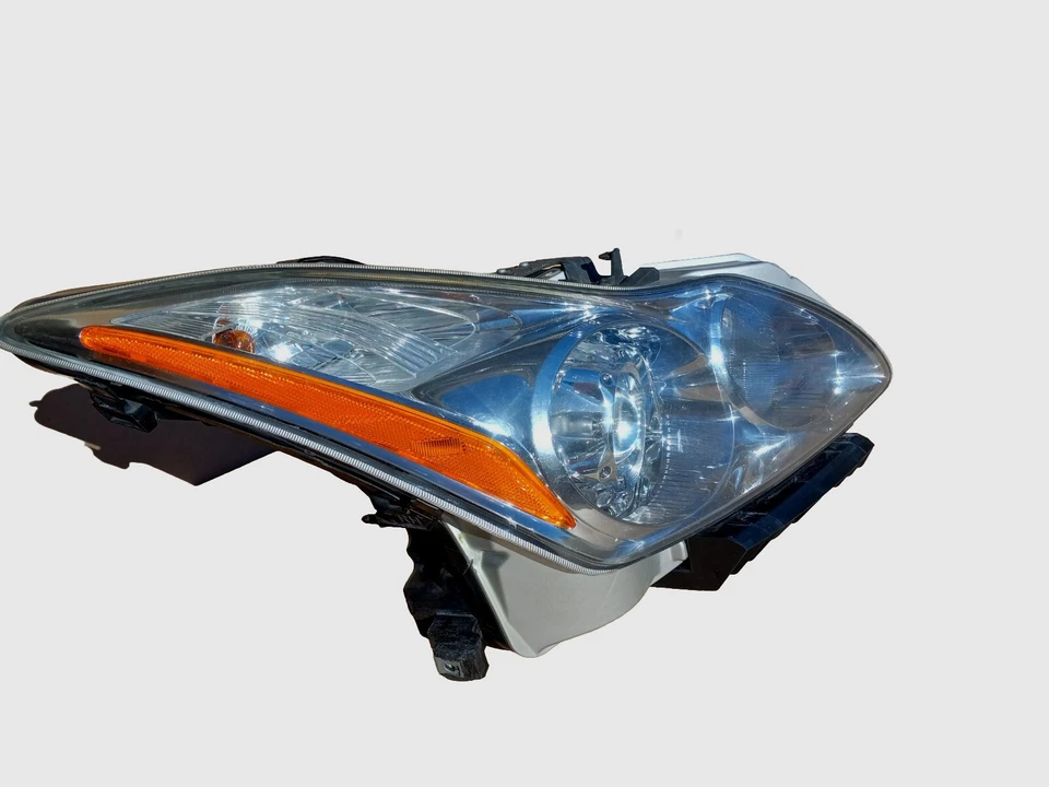 Infiniti G37S 2008-09 cupé conjunto de faros OEM, pasajero derecho Foto 3 de 4