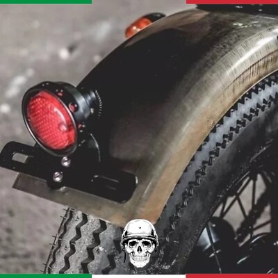   Motorrad Scheinwerfer Stop Cafe Racer Scrambler Custom mit Licht und Kennzeichenhalter.