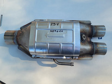 Universal Daul Inlet Single Outlet Catalytic Converter Ap Exhaust 609044 Universal Daul Inlet Single Outlet Catalytic Converter Ap Exhaust 609044