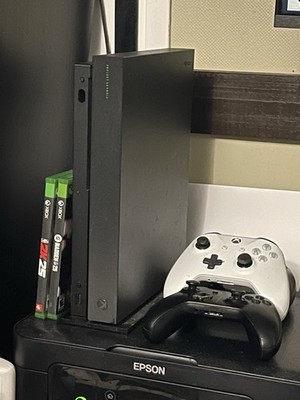 Microsoft Xbox One x Project Scorpio Edition