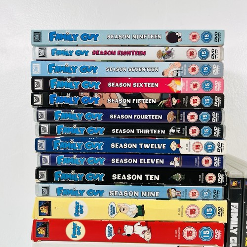 Family Guy Seasons 1-19 Complete Series Collection Region 2 DVD + 3 Star Wars - Picture 3 of 5