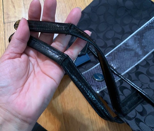 COACH Signature "C" Python Stripe Purse Tote Black Gray Leather - Picture 4 of 7