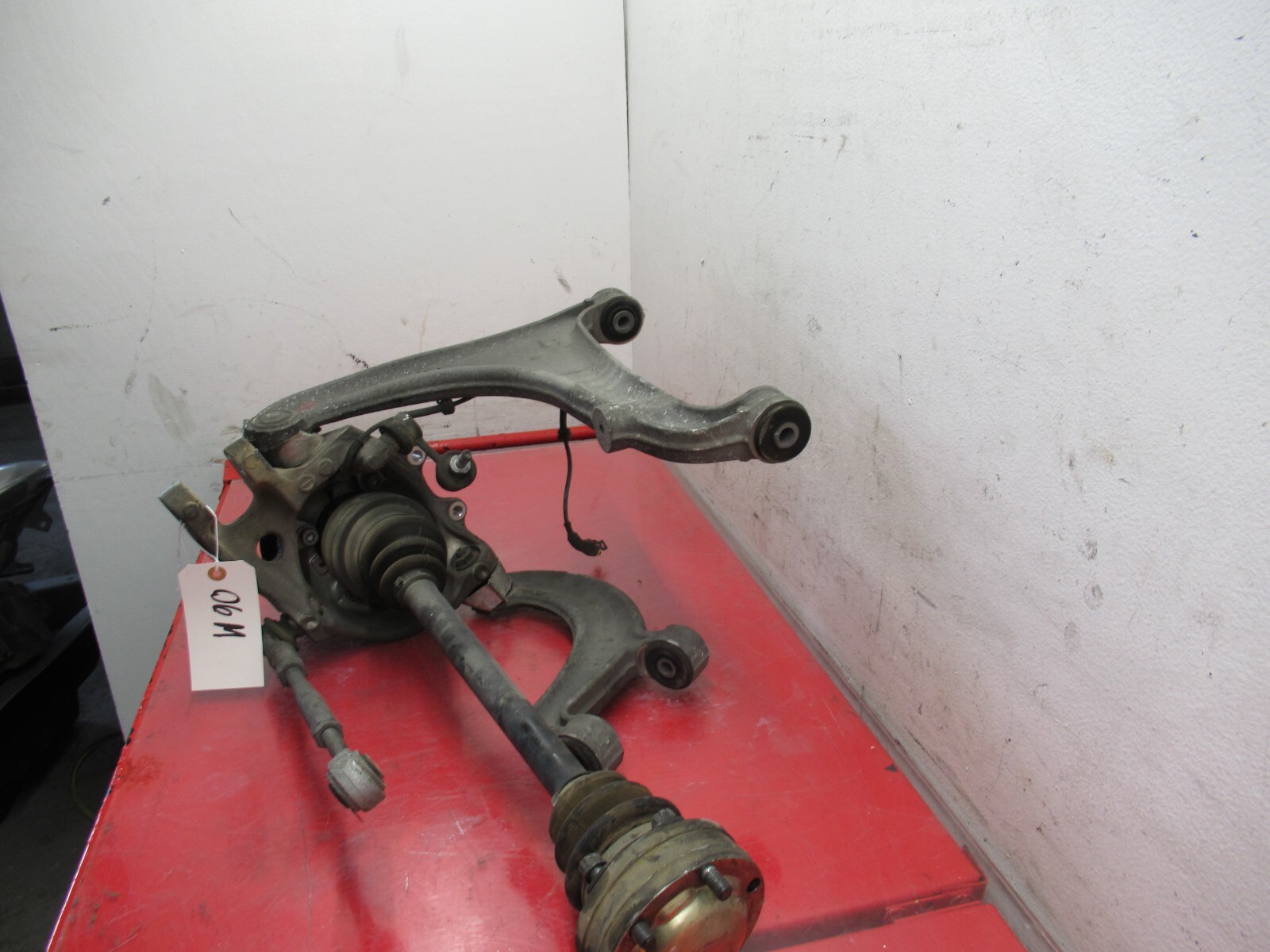 04-08 MASERATI QUATTROPORTE REAR RIGHT SPINDLE ARM AXLE SUSPENSION ASSEMBLY OEM