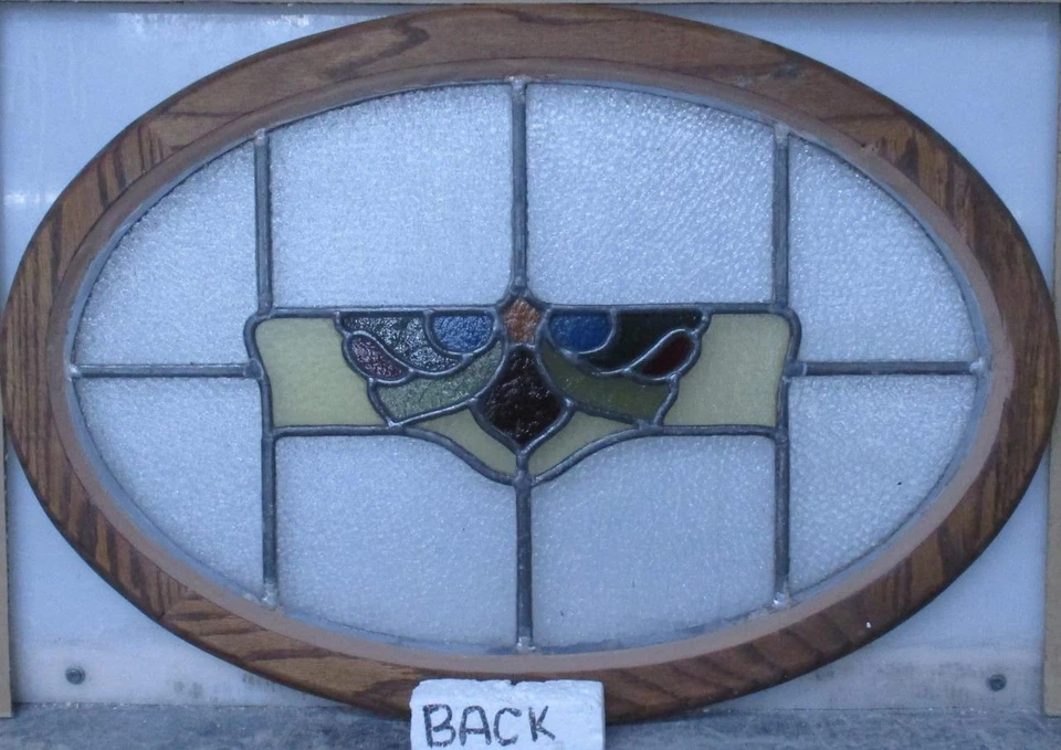 OVAL OAK FRAME MIDSIZE OLD ENGLISH LEADED STAINED GLASS WINDOW 23" x 15 3/4" - Image 3 of 3