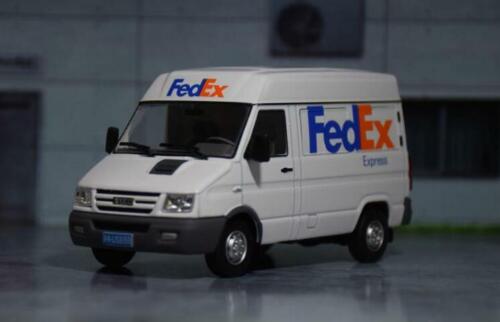 1/43 Alloy die-casting automobile model","White iveco bus","FedEx Express Sprayi - Picture 1 of 7