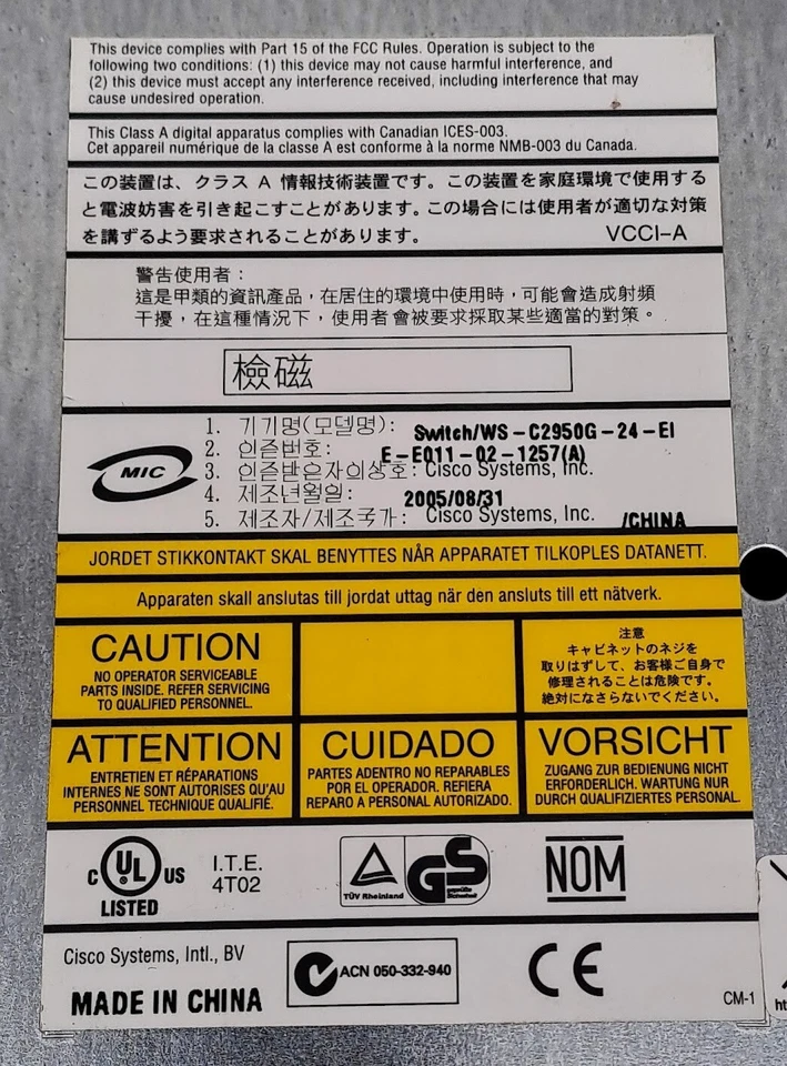 Conmutador Gigabit Ethernet Cisco WS-C2950G-24-EI-DC Catalyst serie 2950 Foto 3 de 4