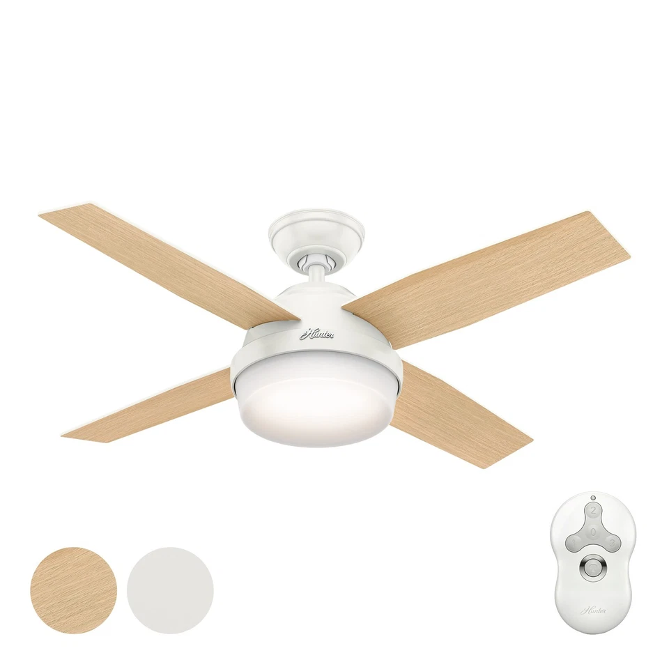 Hunter Fan 44 in Contemporary Fresh White Ceiling Fan with Light Kit and Remote