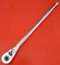 Vintage NAPA USA 1/2" DRIVE 15" Long Handle Ratchet NS67