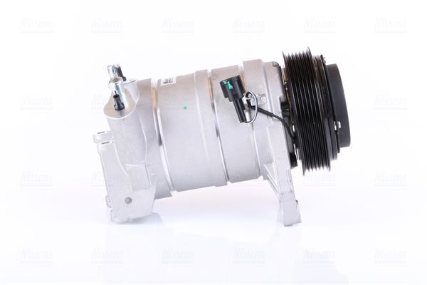 Compresseur climatisation Nissens pour réparer le froid automobile 12V