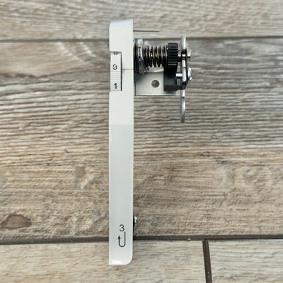 OEM Singer Brilliance 6180 Sewing Machine Thread Tensioner Guide Assembly