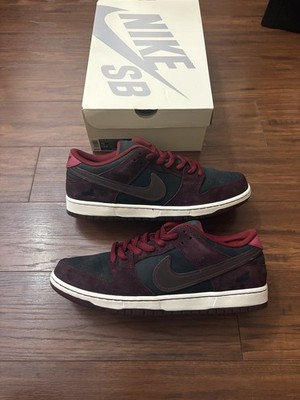 Nike SB Dunk Low QS Riot Skateshop FZ1289-200 Size 12 Men s Brand New Fast Ship