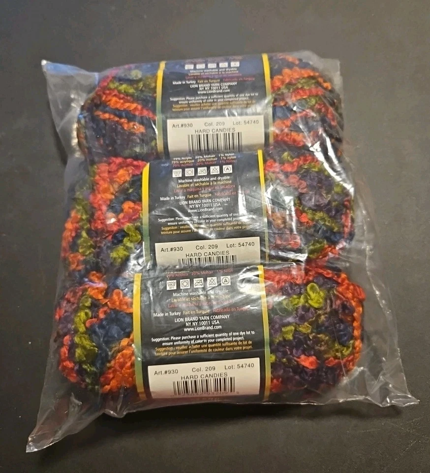 Lion Yarn BOUCLE Knitting Yarn LOT OF 3~ Skeins ~HARD CANDIES ~ 209 # 54740 - Image 2 of 4
