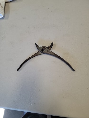 Antique CeeTee Co. Pliers (Early Crescent Tools Co.) 8 inch - Picture 5 of 6