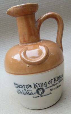 Vintage Liquor Advertising MUNROS KING OF KINGS rare old Decanter