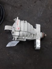 2011-2015 Chevy Camaro Rear Axle Differential Carrier At 3.27 Ratio Oem
