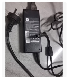 Netzteil-Adapter Ladegerät 19V4.74A with Pin für HP 431 M6 CQ40 DV4 Laptop