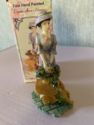 SALCO FIGUR DAME PUPPE DAME MIT BLUMEN ROSA KLEID PERFEKT VERPACKT (iii)