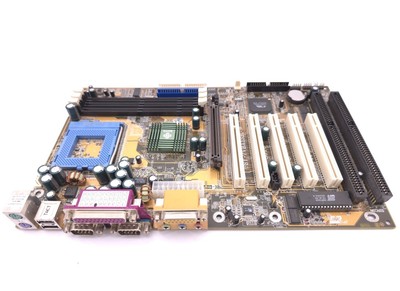 Soyo SY-7VBA133U Socket PGA 370 Vintage Motherboard