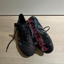 Predator Black and Red Soccer Cleats Elite Size 9 US Men’s Used