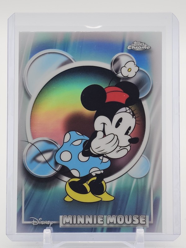 MINNIE MOUSE 2026 TOPPS CHROME DISNEY REFRACTOR #51 Q3694