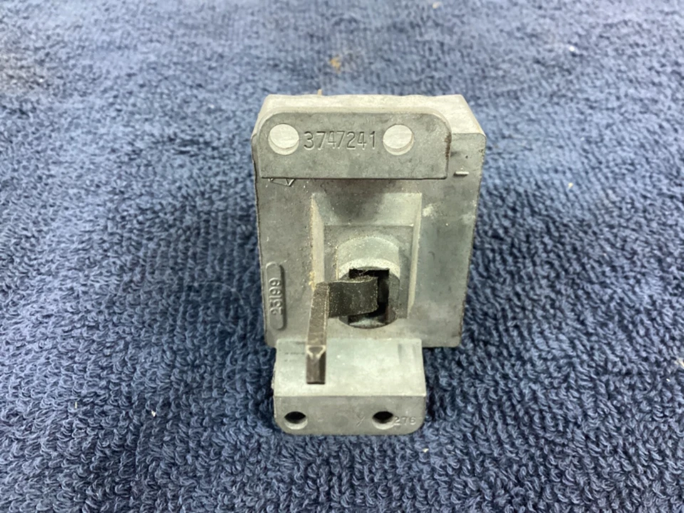 Interruptor limpiaparabrisas de 2 velocidades LeBaron Diplomat Caravelle 3747241 nuevo de stock mopar 77 78 79 Foto 4 de 4