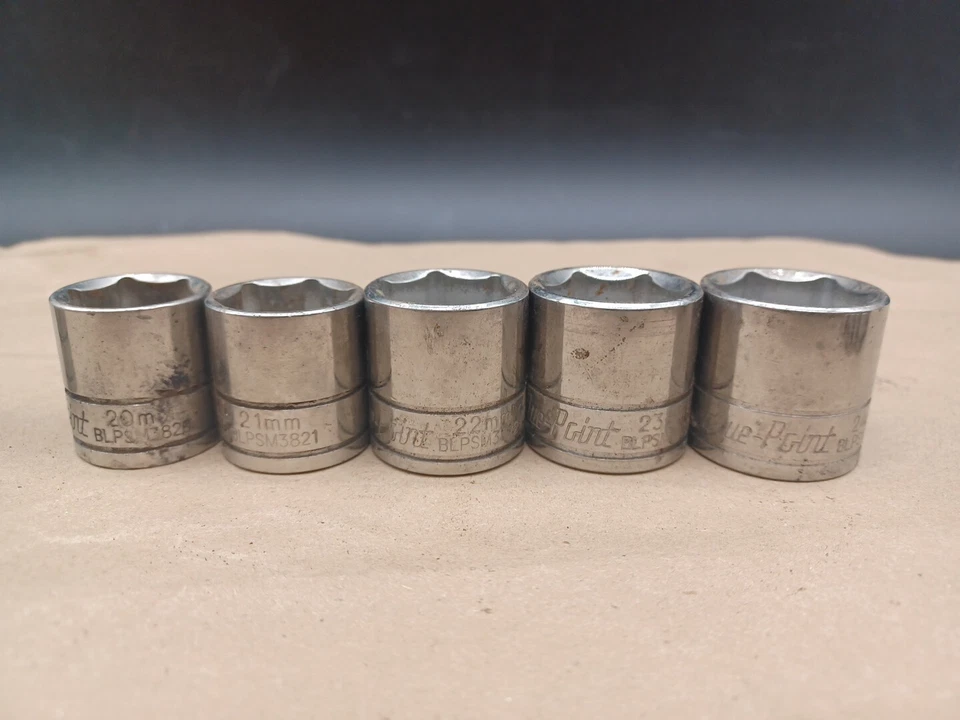 Blue-Point Socket  3/8" Drive 10 Piece Shallow 6 Point SAE 8 11 13 17 18 20-24 - Image 2 of 4