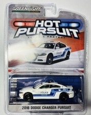 1:64 Greenlight Hot Pursuit 2016 Dodge Charger Pursuit Montreal Police 