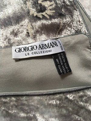 【希少】ジョルジオ アルマーニ 大判シルクスクエアスカーフ ライトグレー Giorgio Armani Le Collezioni Multicolor Grey Scarf | eBay