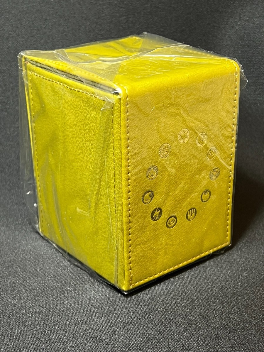 25th Anniversary Golden Pikachu Deck Box Japanese Pokemon