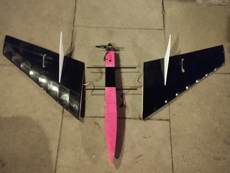 Modellflugzeug Höllein Impressivo - Bild 4 von 4