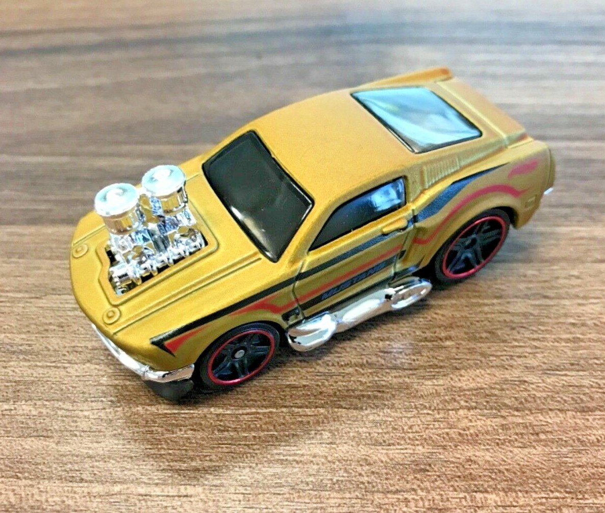 スポーツトイ・アクショントイ TURNING POINT Mustang U Gold Hot Wheels '68 Mustang #156 HW Tooned 5/5 Flat Gold Loose VHTF! | eBay