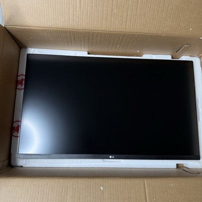 LG 32UP83AK-W 32-inch Ultrafine 4K IPS Computer Monitor 60Hz USBC 2025 Mac Apple