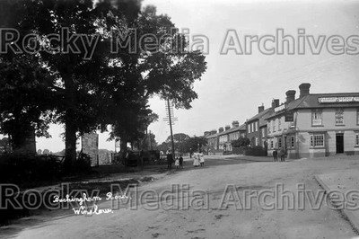 Kxx-48 Swan Inn Pub, Buckingham Road, Winslow, Buckinghamshire um 1910. Foto