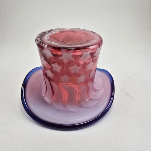 Fenton Stars And Stripes Glass Top Hat 2001 Patriotic Theme Cranberry Opalescent