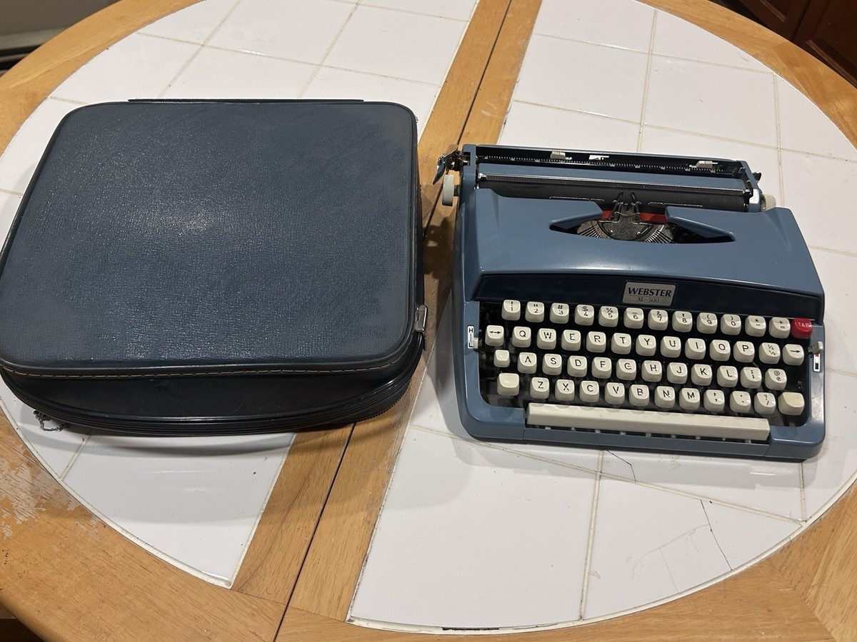 Vintage Brother Webster XL-500 Typewriter 60s Blue Ultra-Portable