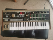 KORG microKORG Synthesizer Keyboard AC Adapter Included For Parts Repair