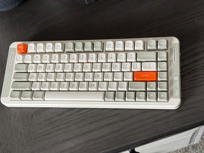 MCHOSE X75 V2 Custom Mechanical Keyboard in Retro