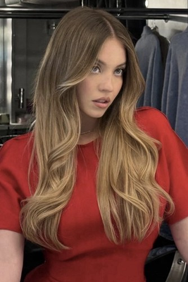 #ad #ad Sydney Sweeney 4x6 . Hot. $3.10