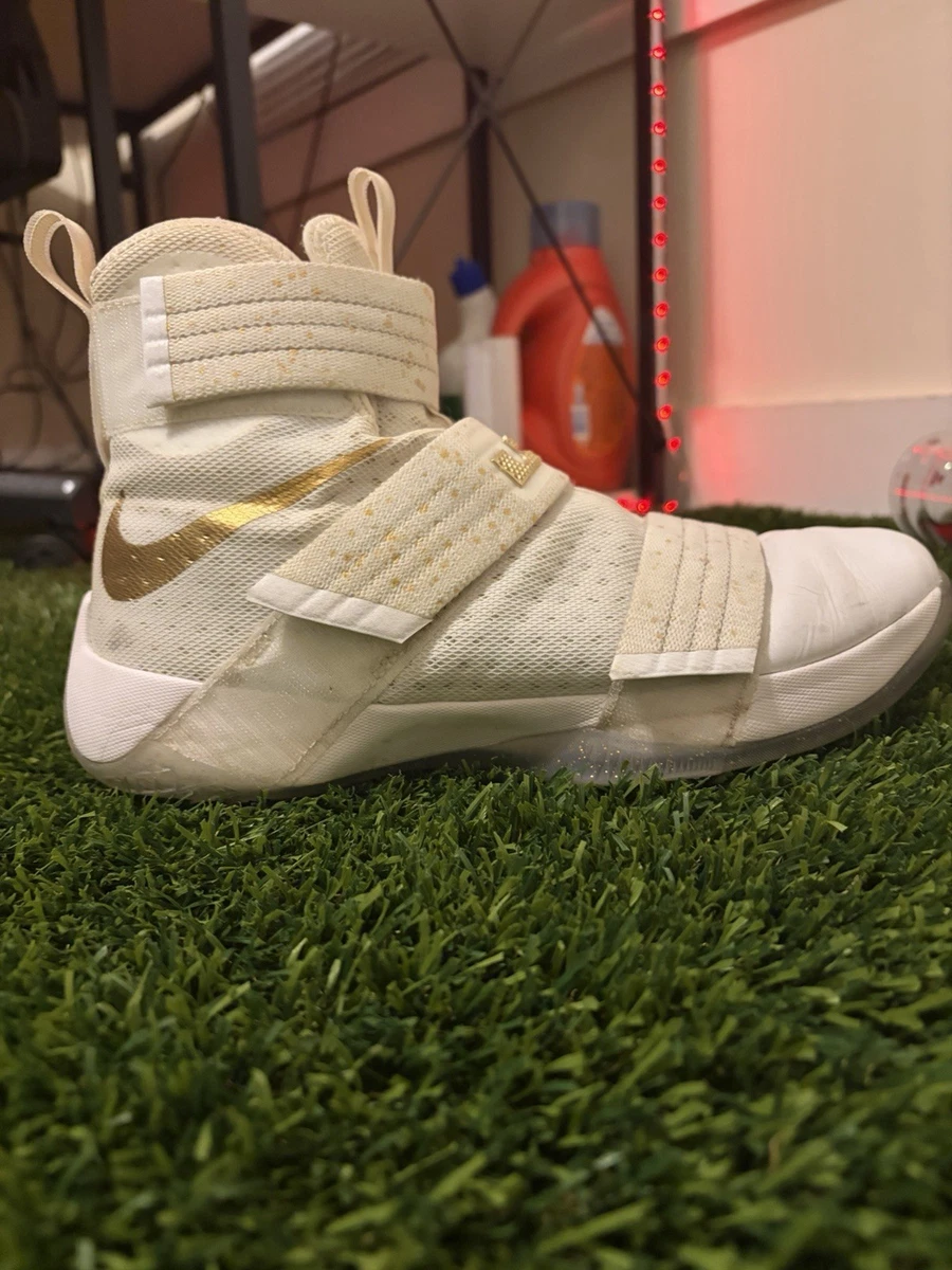 Nike Zoom LeBron Soldier 10 Gold Swoosh for Sale | Authenticity