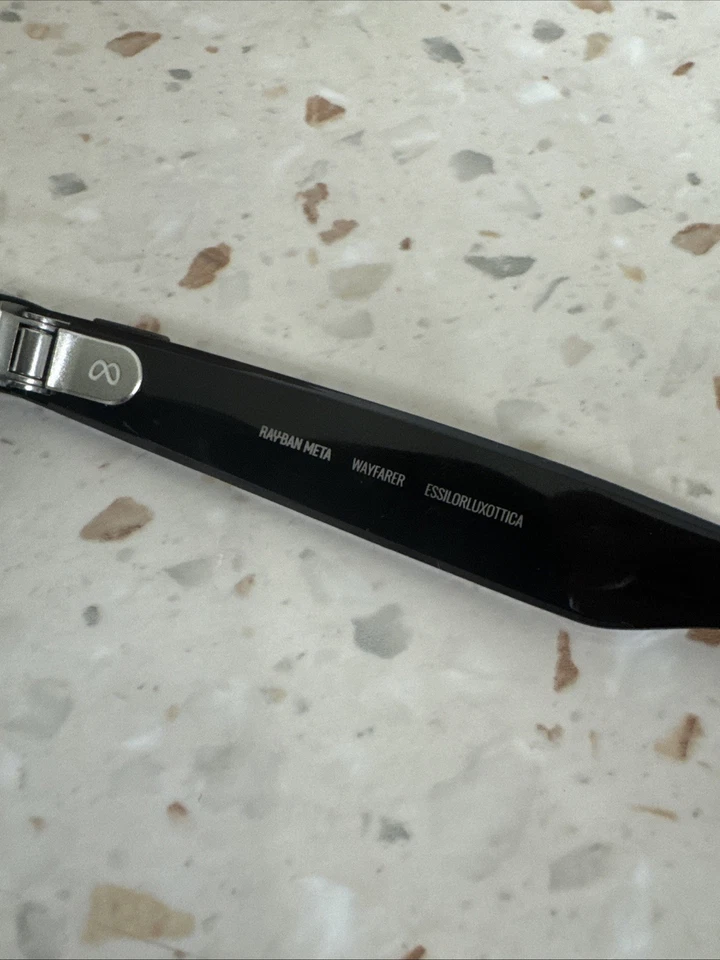 G2U without tags RayBan Meta Wayfarer Smart Sunglasses  Shiny Black bright G15 G - Image 4 of 4