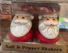 Johanna Parker Transpac Santa Salt & Pepper Shakers Retro Vntg Christmas Decor