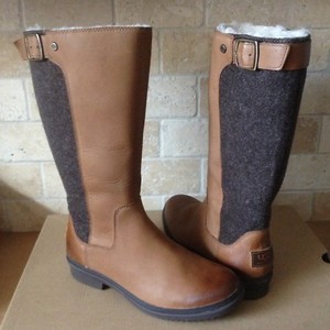 ugg janina boot