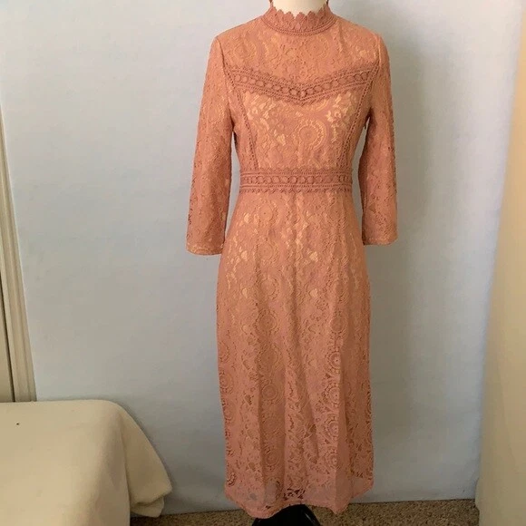 Mauve lace top dress with sleeves